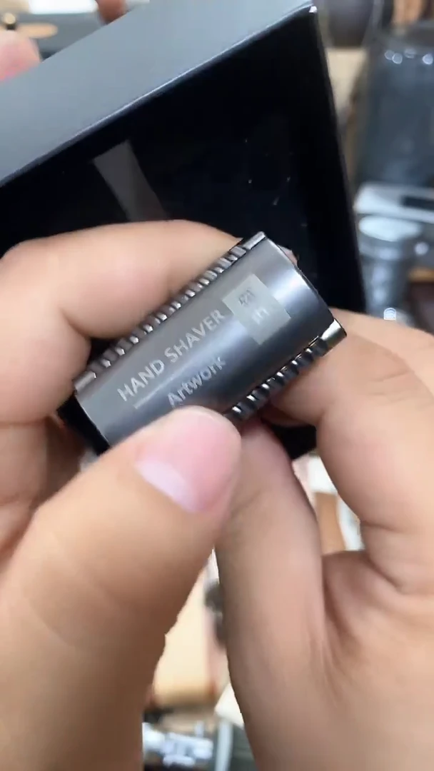 瓷片闪购商品 如图所示