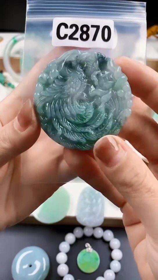 颈饰未镶嵌翡翠天然翡翠吊坠挂件