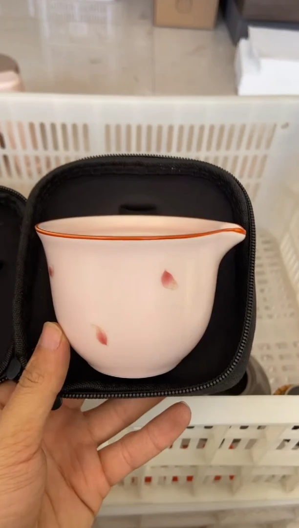 杯无运费险有瑕疵的摄影的产品有使用过的痕迹有点脏介意勿拍