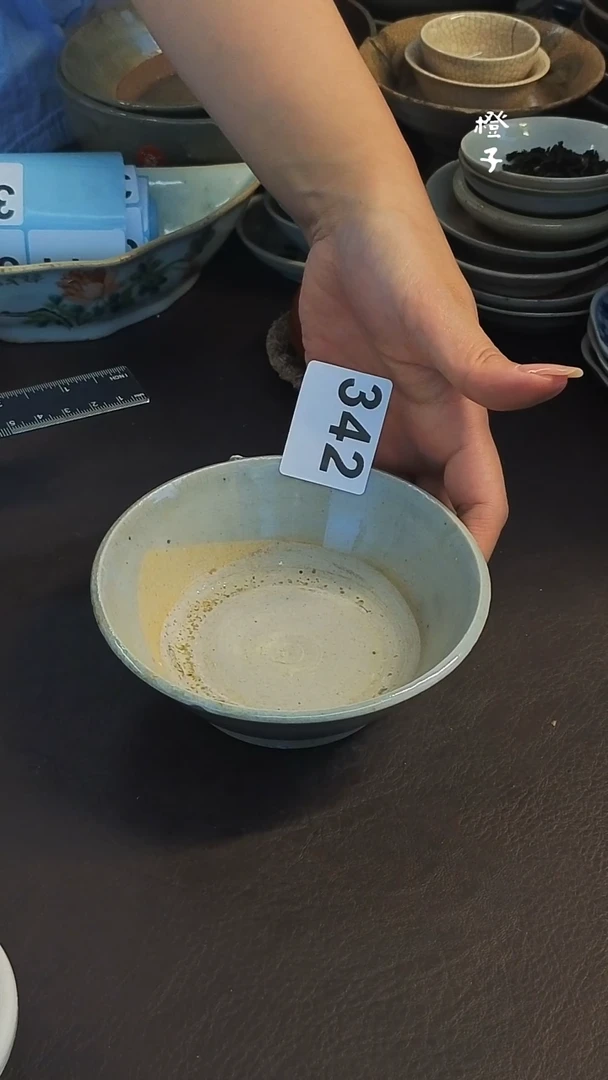 非**长漂漂亮亮的额瓷器编号342