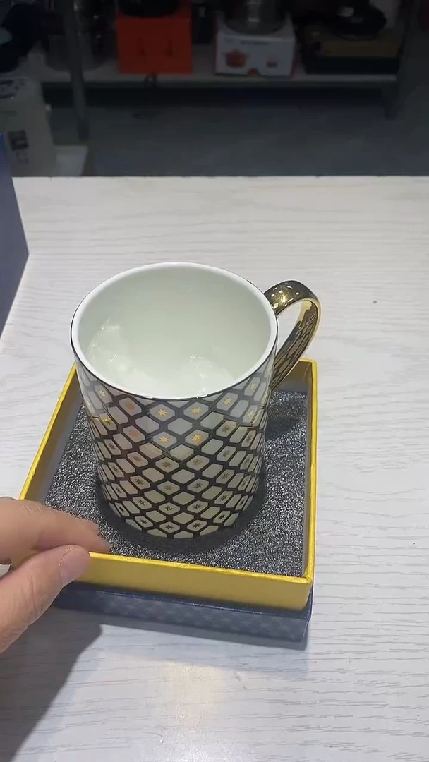 瓷片生活的本意就是开心@@1