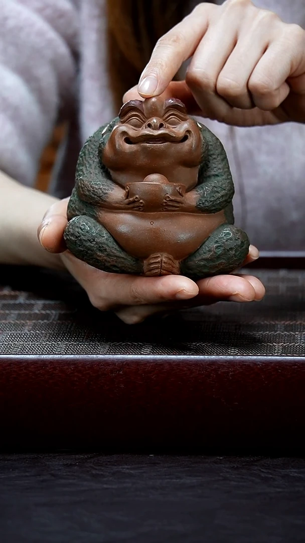 【闪购商品】紫砂茶宠子夜《送宝金蟾》