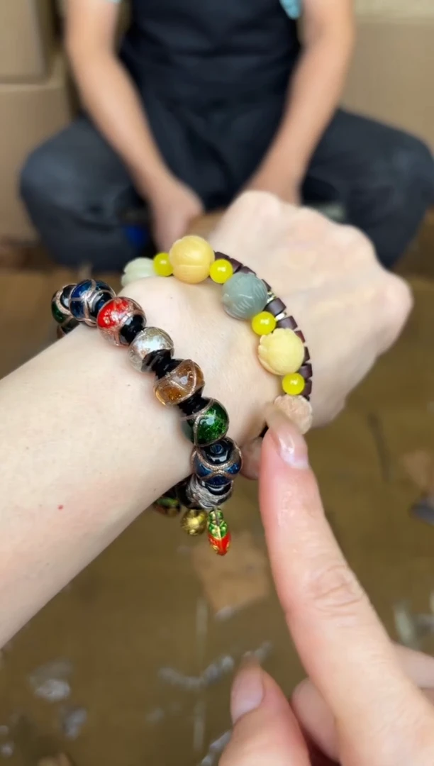 尚品精品手串《无礼盒》