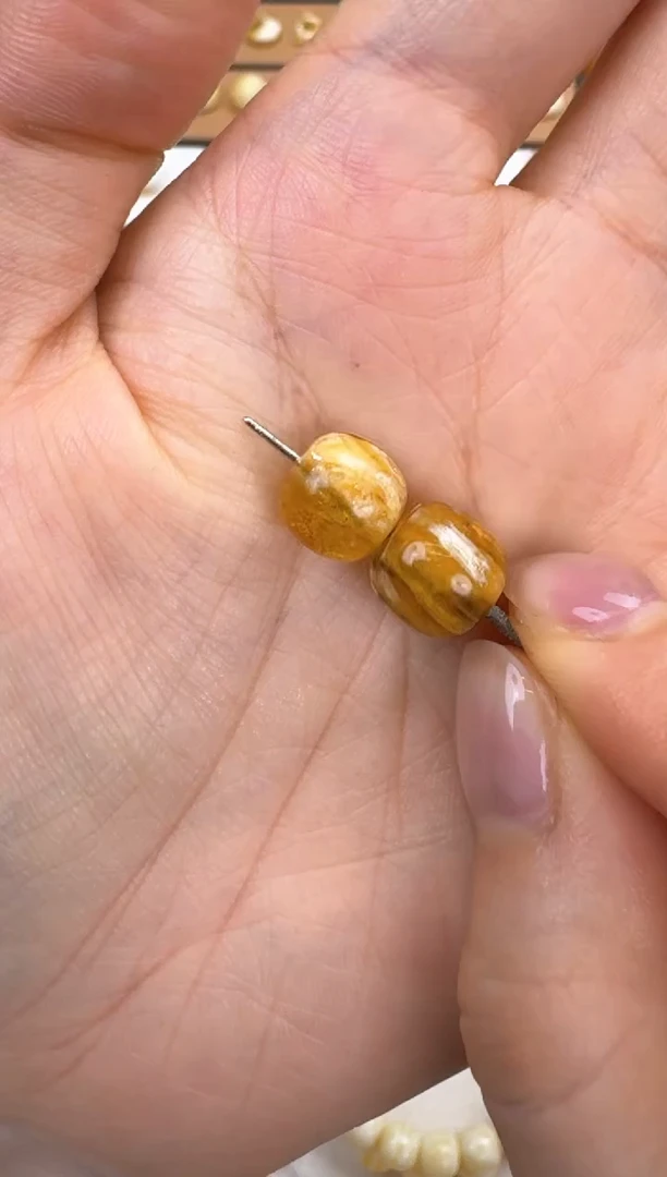 未镶嵌蜜蜡裸石对珠 10mm