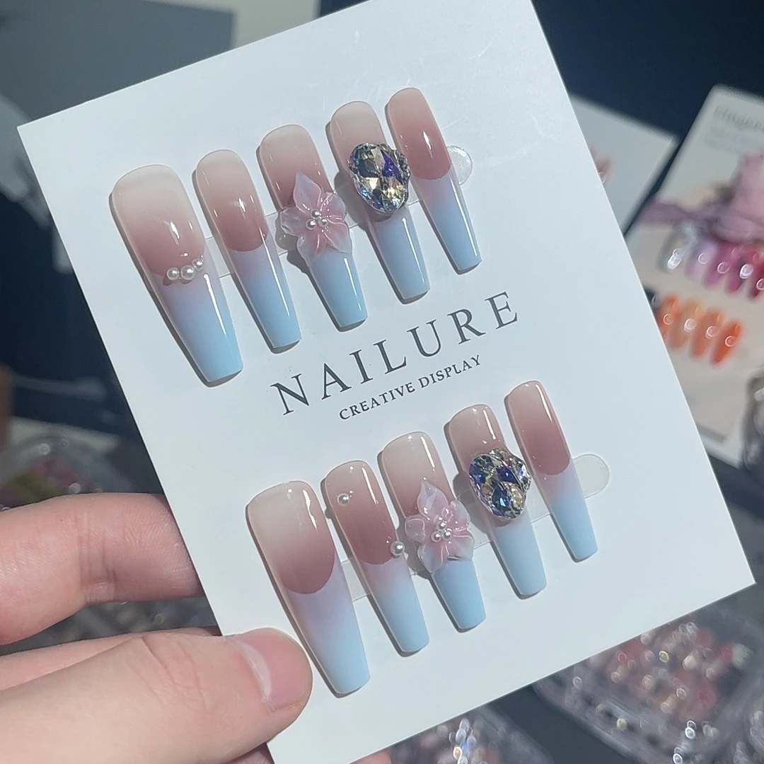 【心动时刻】手工穿戴甲 手捏花