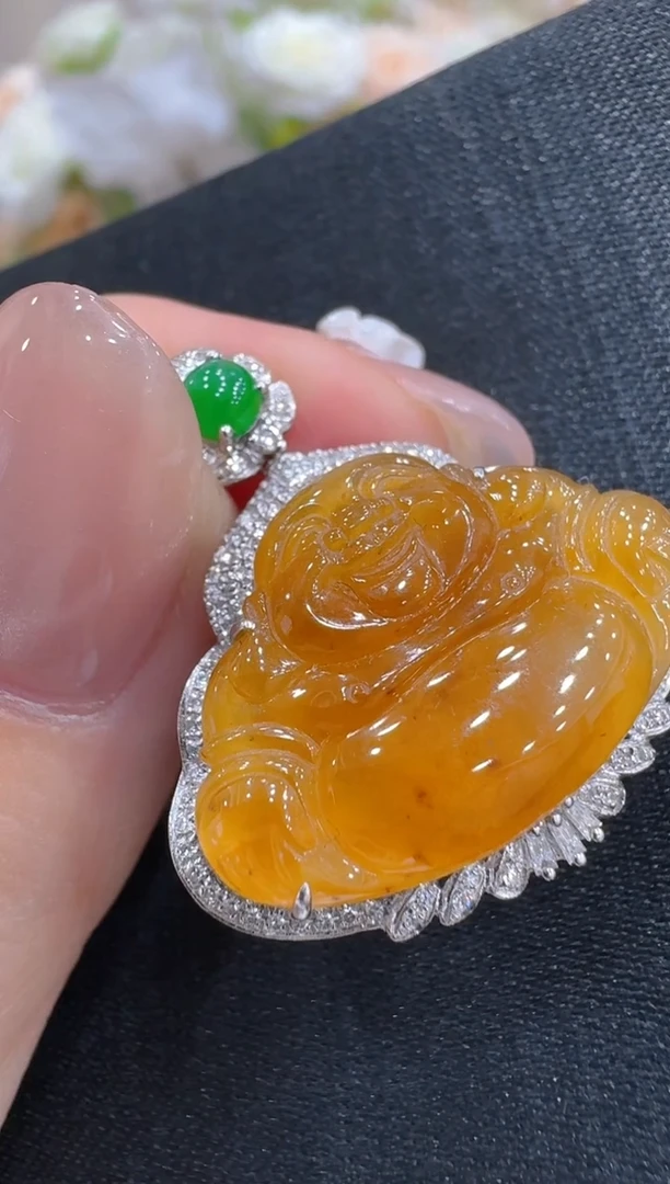 吊坠(不含链)18K金镶嵌翡翠多样性团购发一件