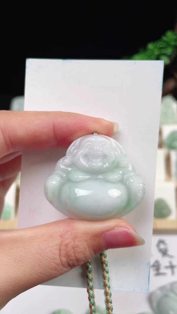 【闪购商品】翡翠颈饰未镶嵌佛公