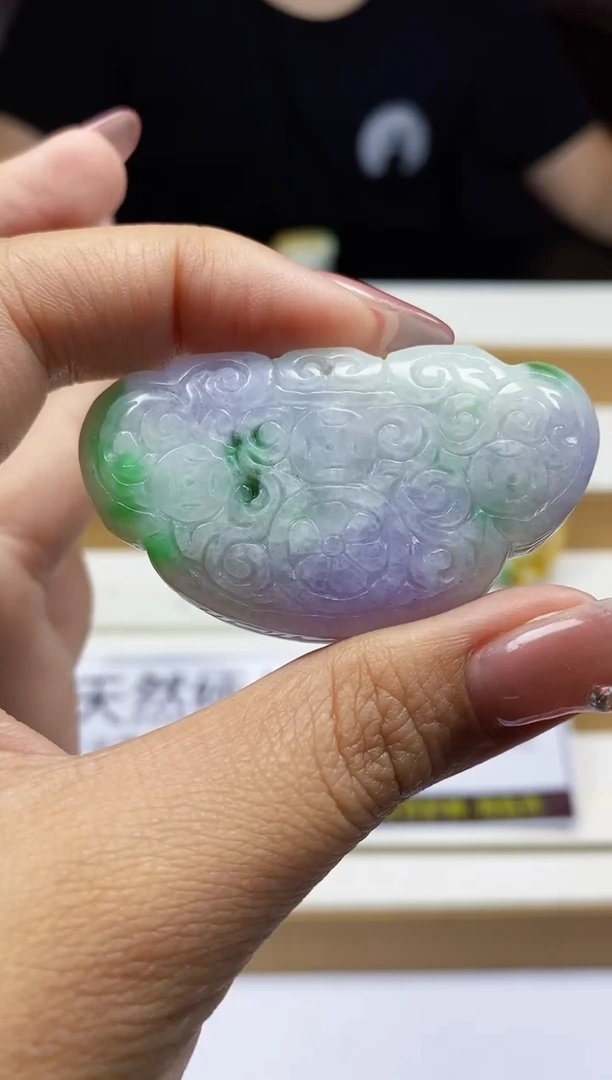 翡翠未镶嵌颈饰翡翠A货