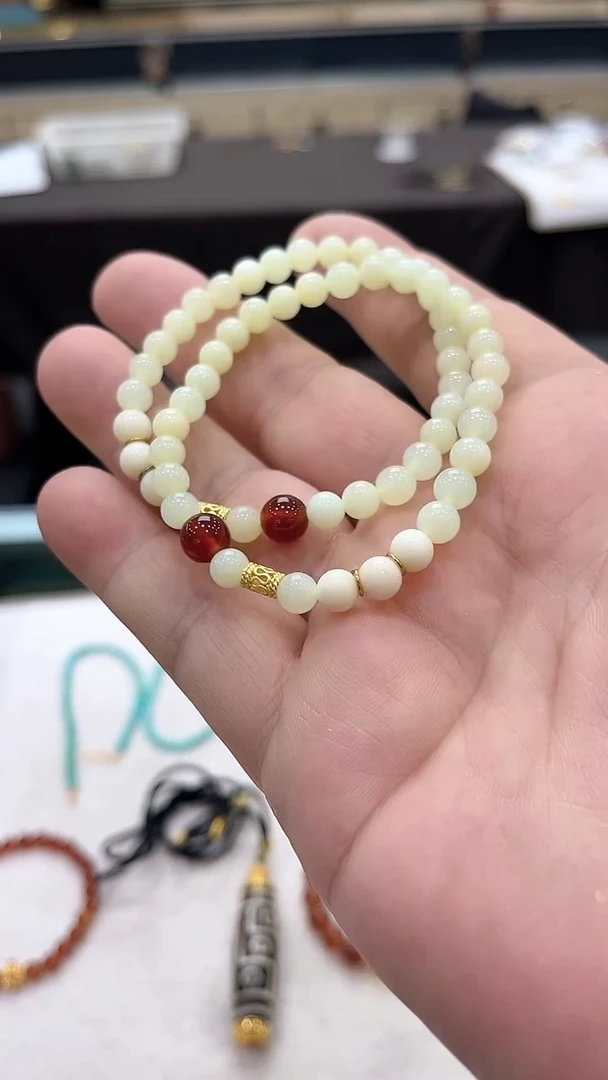【闪购商品】欧泊手串未镶嵌多样性发其一25022410
