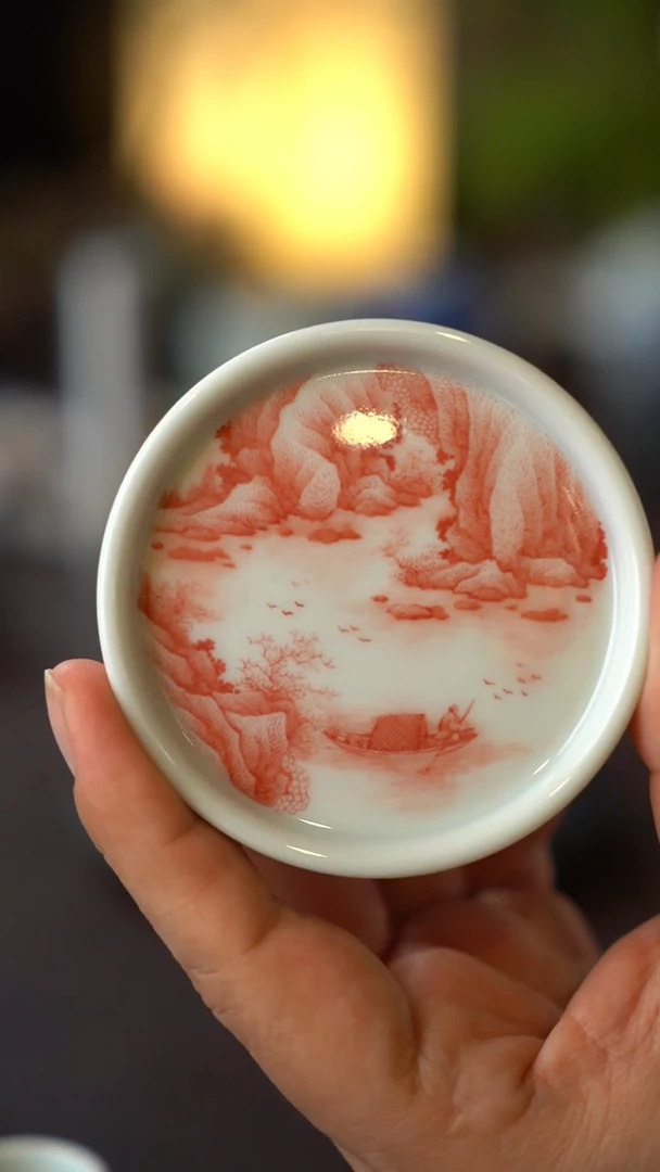 景德镇全手工手绘釉里红山水盖置