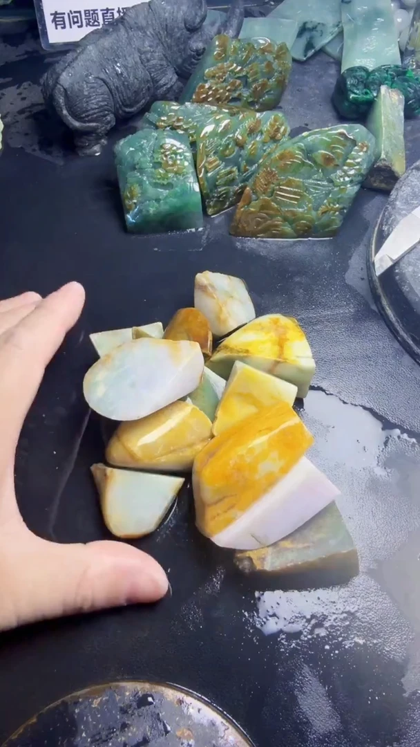 未镶嵌挂件翡翠刀*天然翡翠069