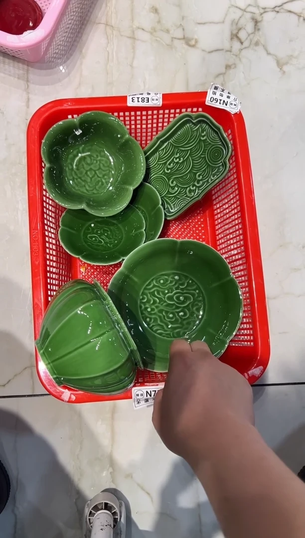 微瑕商品，介意勿拍-套组