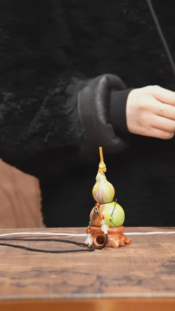 【闪购商品】23号-大漆飘漆小葫芦脖挂