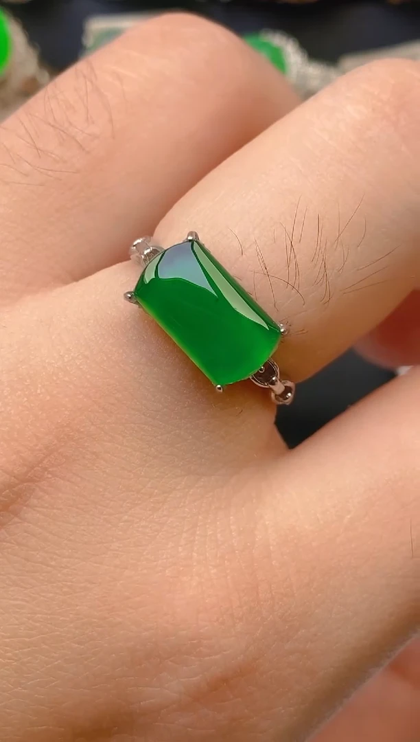 翡翠银S925镶嵌耳饰天然