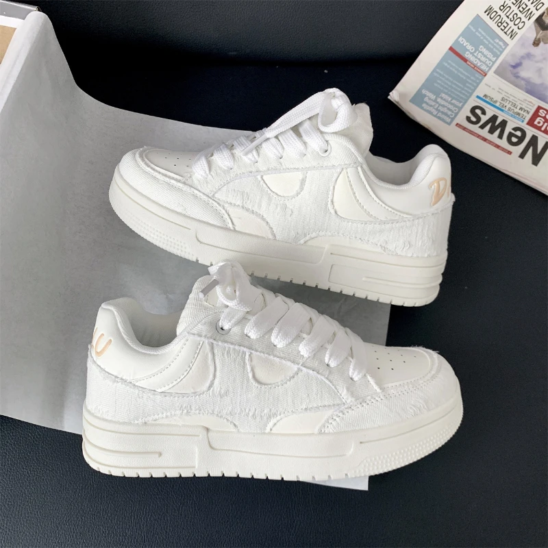 筠彤国潮小众ins破边板鞋2025爆款原创百搭厚底学生板鞋小白鞋女