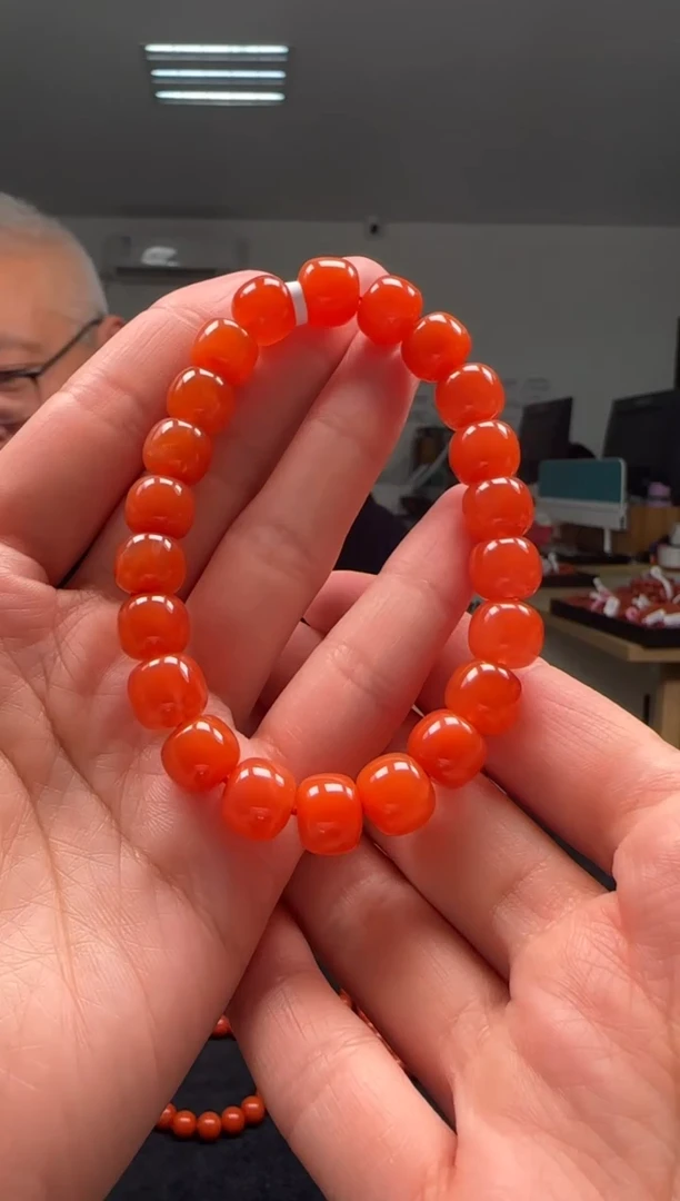 【闪购商品】南红玛瑙10mm保山手串老型未镶嵌多样性发一件