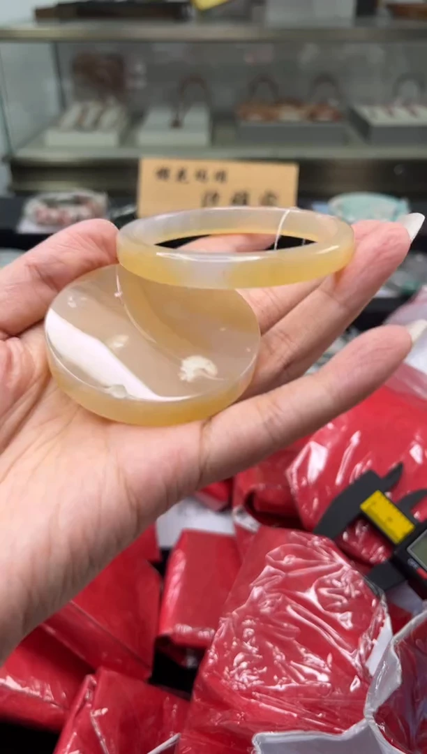 未镶嵌手镯石英质玉58圈口（赠品镯心）3624421