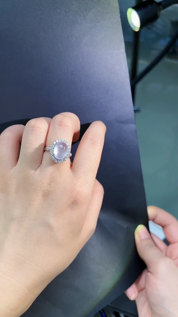 【闪购商品】翡翠戒指18K金镶嵌翡翠蛋面戒指多人不退不换