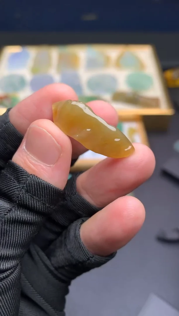 【闪购商品】定制翡翠未镶嵌