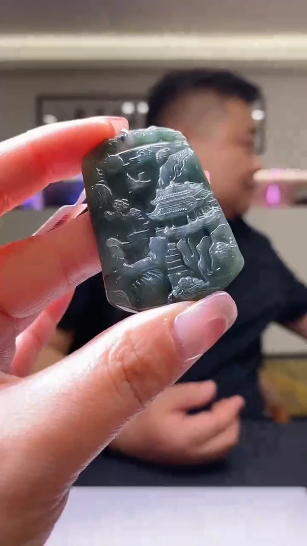 【闪购商品】翡翠颈饰未镶嵌18/0219/W/山水