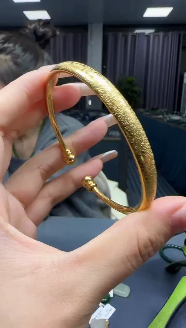 【闪购商品】玛瑙/玉髓手镯未镶嵌1