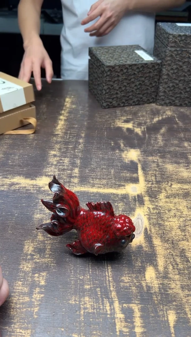 王顺 鸿运当头小金鱼（红色）