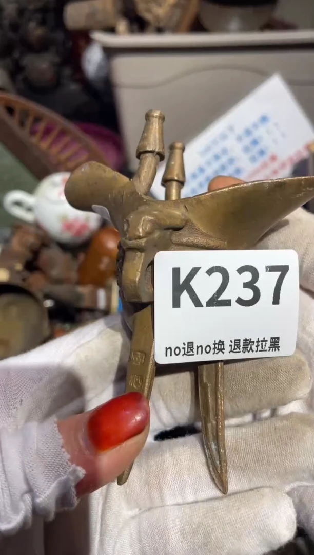瓷片吉**意表姐直播所见所得