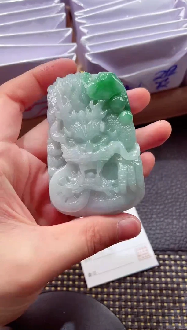 颈饰未镶嵌翡翠20251231