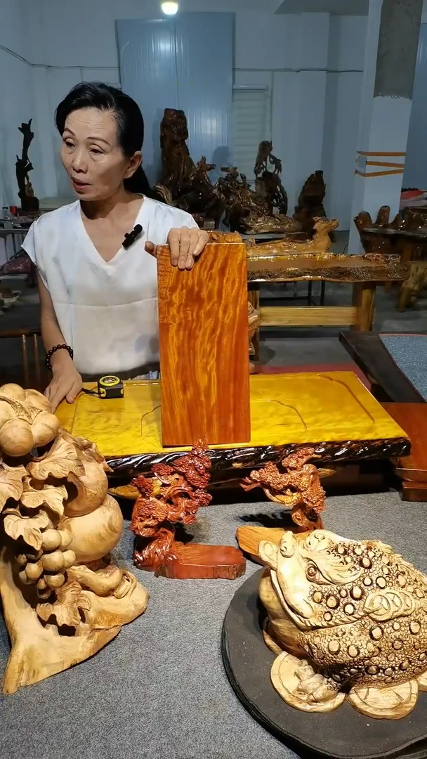 木40-18-4：非洲花梨：干泡