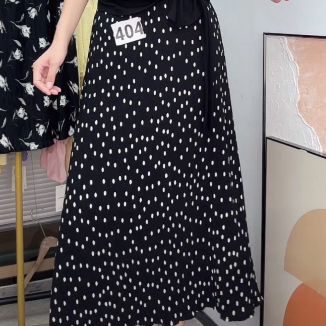 【波点裙在这边拍】英琪家莱赛尔亚麻中长款轻薄法式显瘦花苞裙