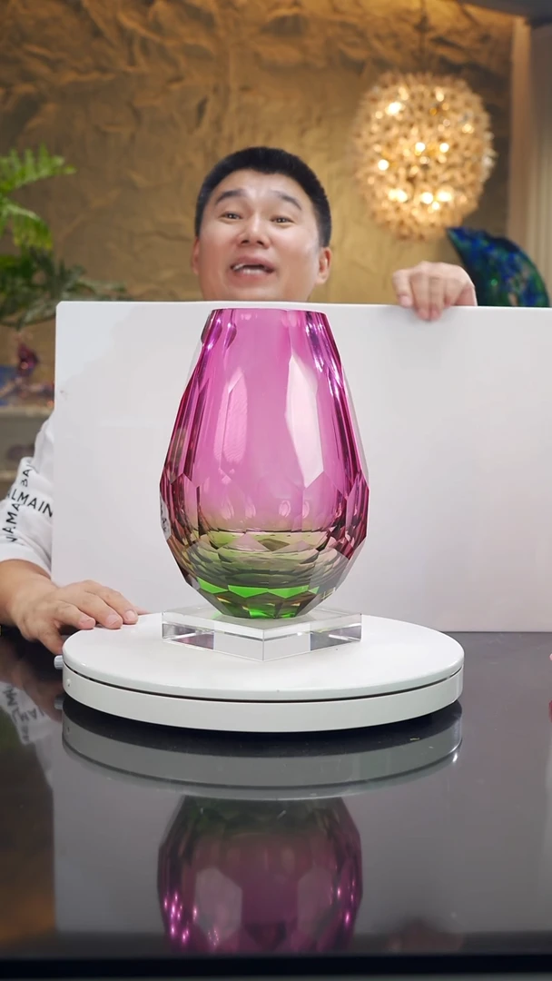 摆件福利金红绿切面花瓶