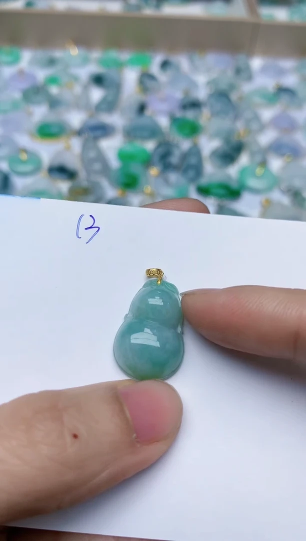 【闪购商品】翡翠颈饰18K金镶嵌天然翡翠A货    13