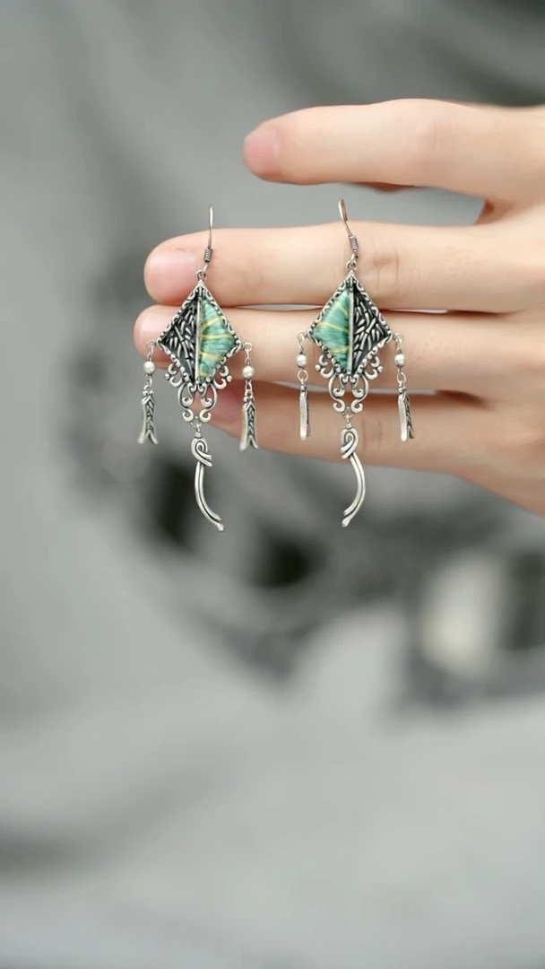 织绣16黔东南苗族刺绣