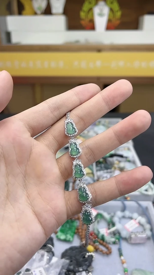 颈饰未镶嵌翡翠翡翠五颗葫芦手链