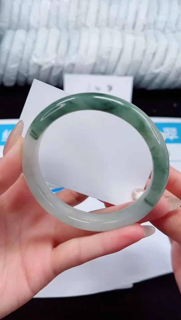 未镶嵌手镯石英质玉111-62/63