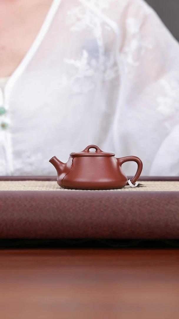 茶壶紫砂周宇清水泥士恒石瓢（弯口）100cc