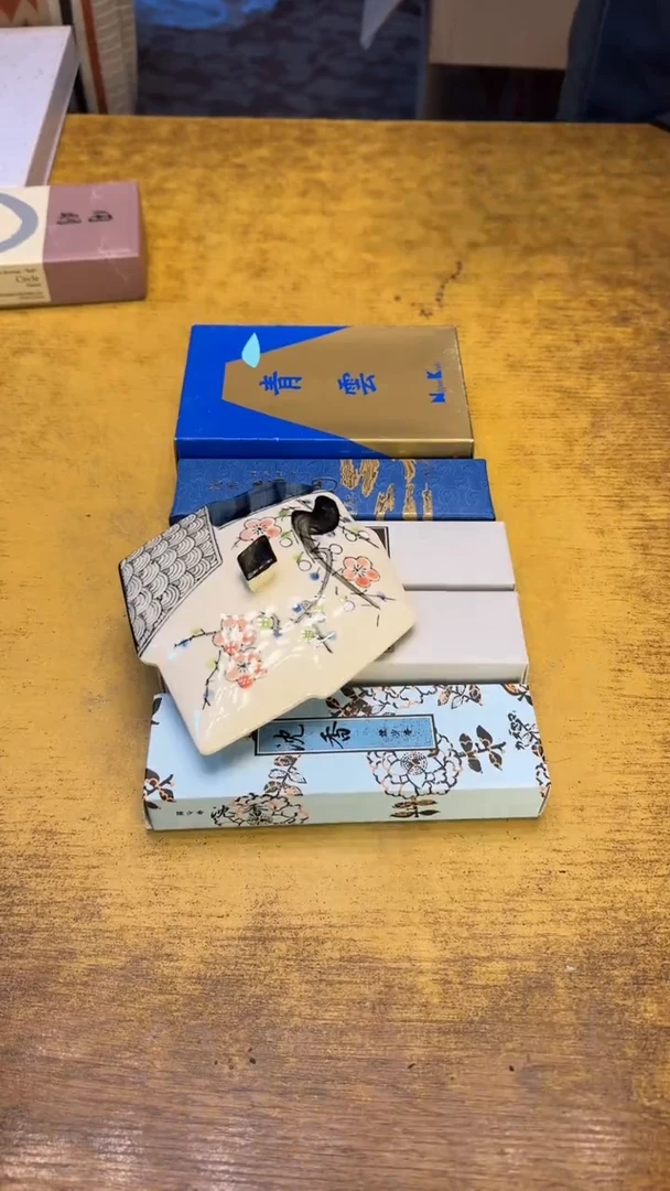 明**下瓷器瓷器瑕疵破破246五件