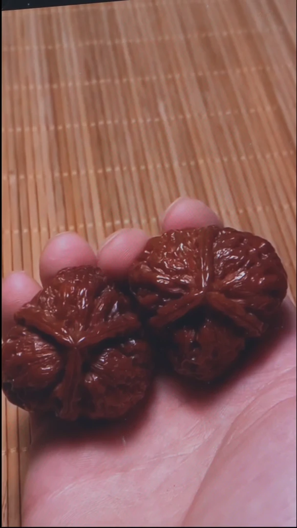 把件文玩核桃野生小三l30尺