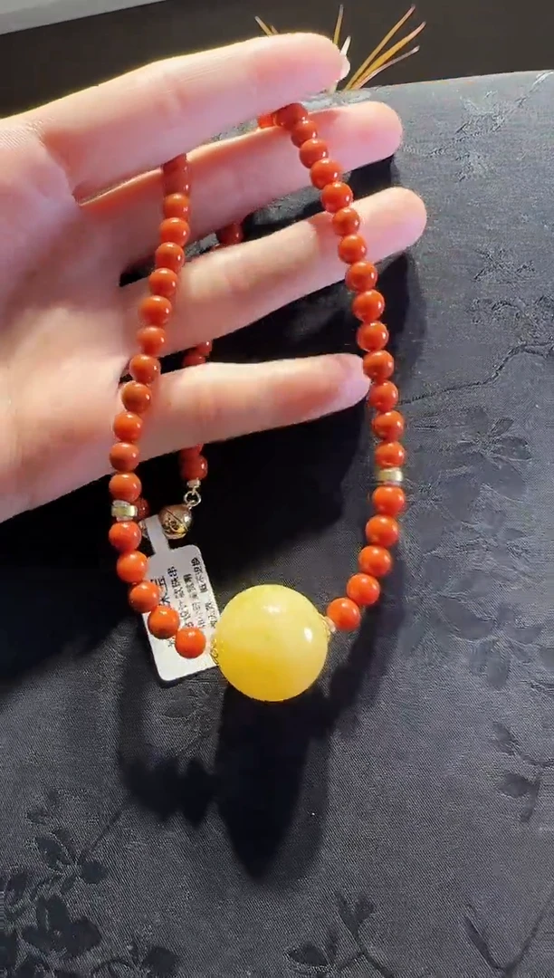 蜜蜡颈饰18K金镶嵌珠宝原创直播间