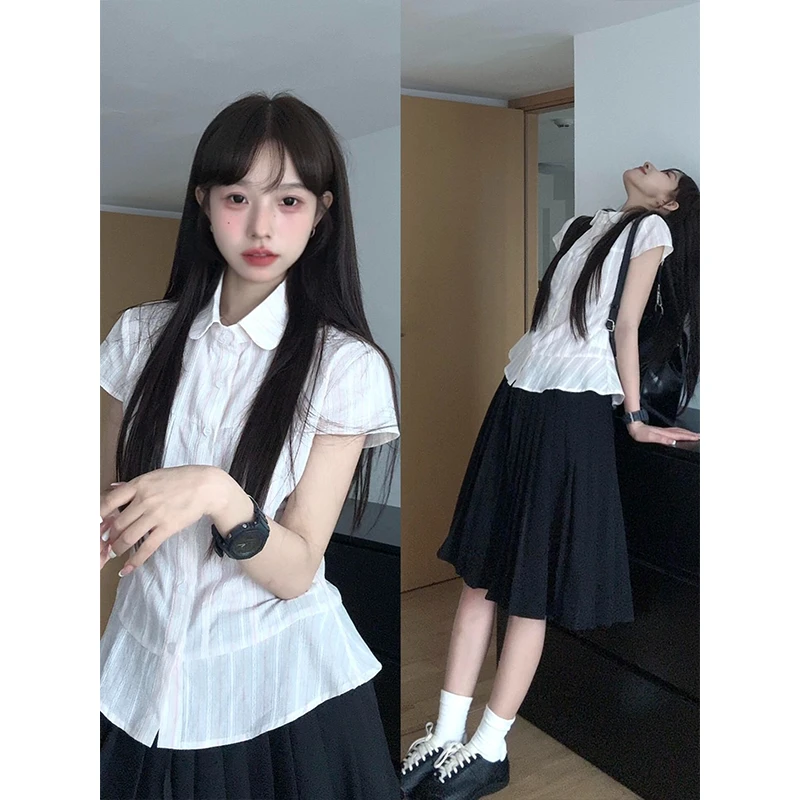 浅粉色条纹短袖衬衫套装女夏季新潮学院风超好看显瘦半身裙两件套