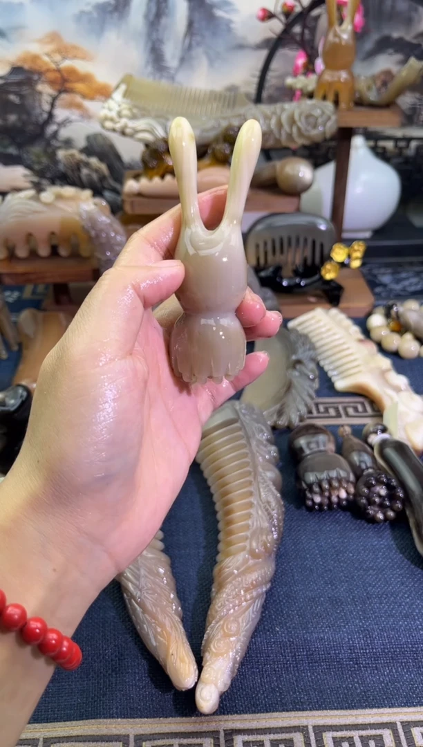 牦牛角纯色兔子1