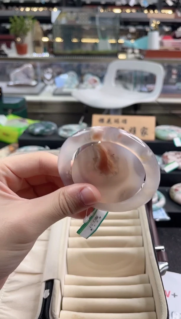 未镶嵌手镯石英质玉56圈口 （赠品镯心）351442