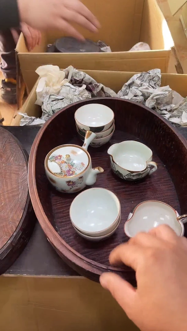 如图所示 阁集工艺品