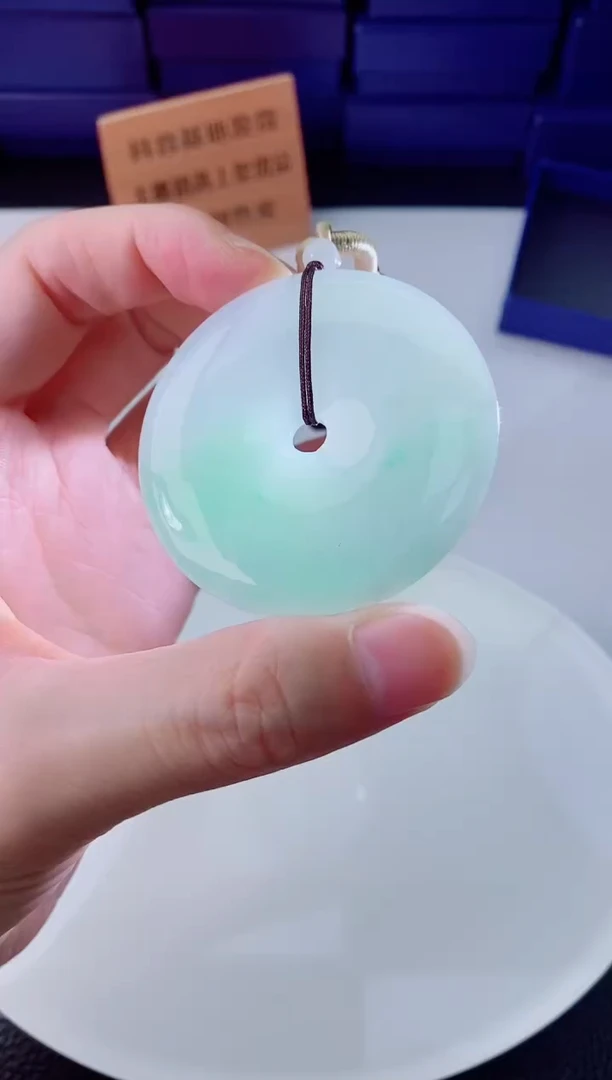 翡翠未镶嵌颈饰111111