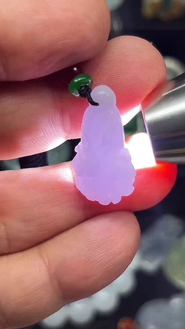 颈饰未镶嵌翡翠天然缅A翡翠