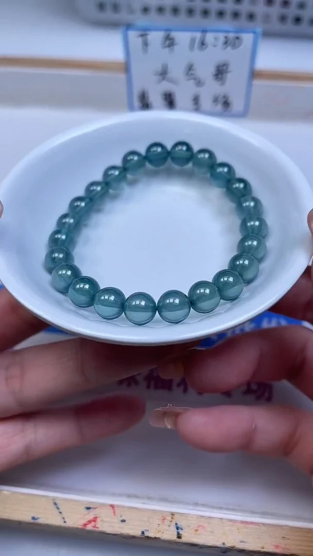 未镶嵌散珠红宝石M462 湖水蓝宝石8mm2个16.8元