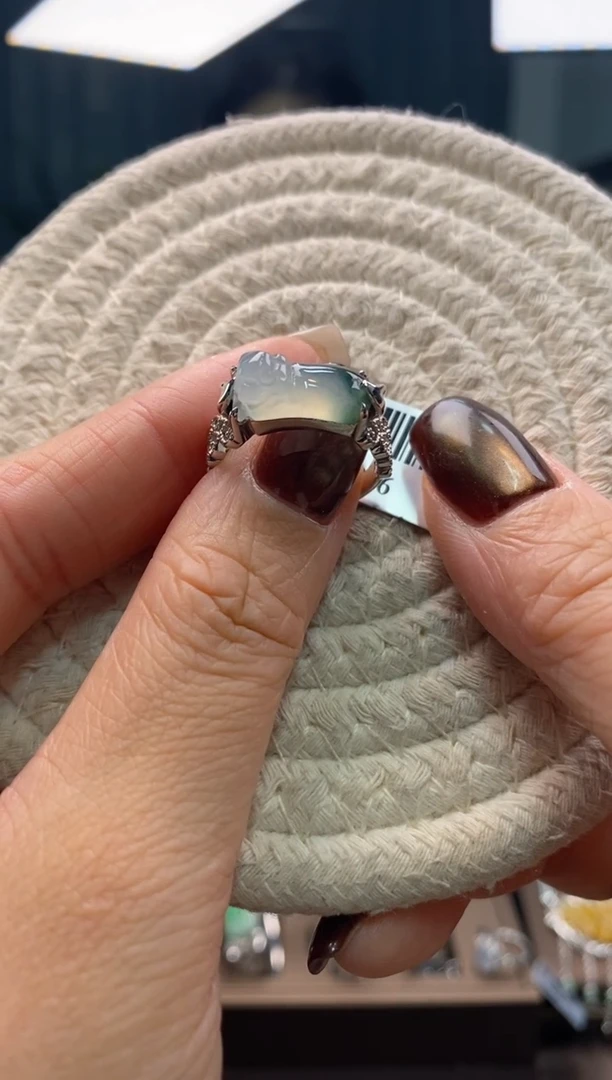 颈饰银S925镶嵌翡翠净货15316