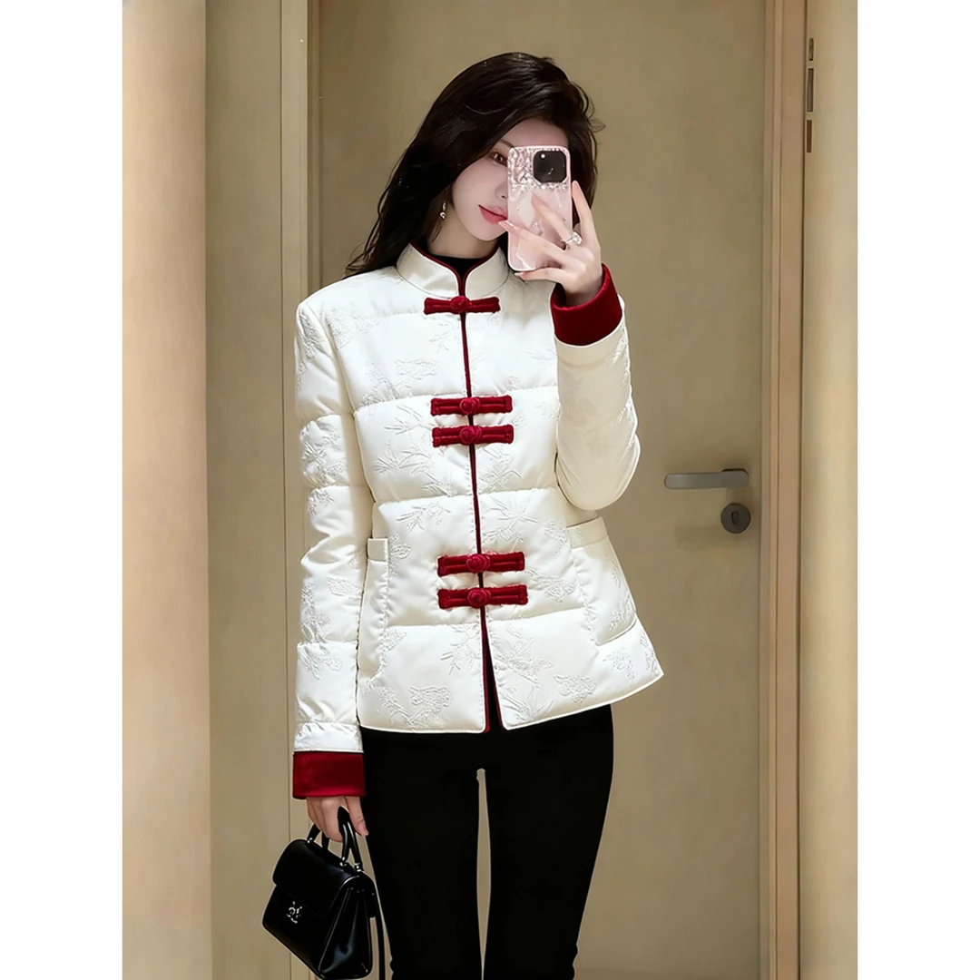 超好看冬装厚外套女2025新款轻奢高端时髦洋气新中式白色高级棉服