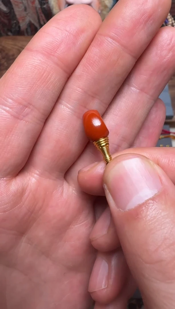 【闪购商品】南红玛瑙颈饰18K金镶嵌南红三通