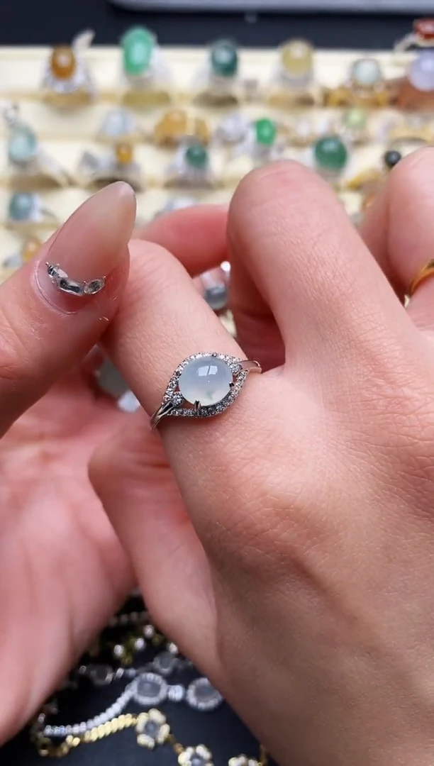 【闪购商品】翡翠戒指银S925镶嵌3333333+6